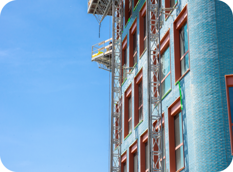 Bouw van een duurzaam gebouw met betrokken leveranciers