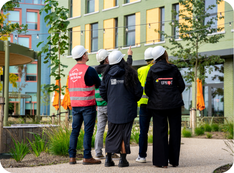 BIM team kijkt naar duurzaam gebouw van Upgrade Estate