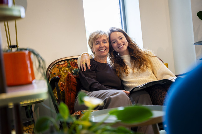 Moeder Pamela en dochter Lies