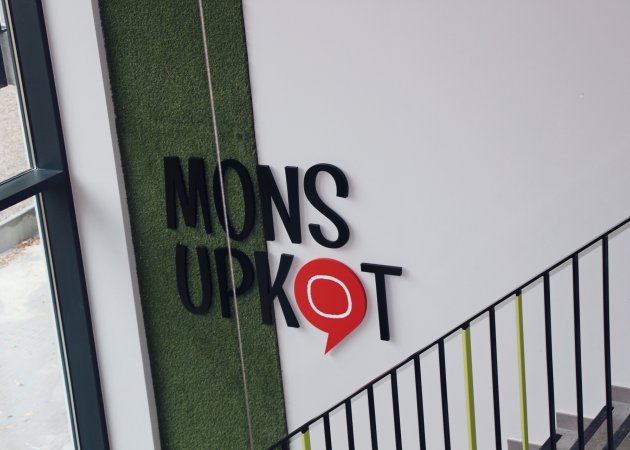 Mons Upkot