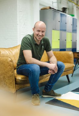Steve coacht ondernemend talent bij Upkot 