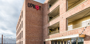 Wing Upkot